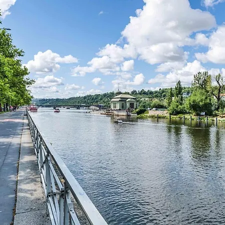 Cozy Mala Strana And Kampa * Prague