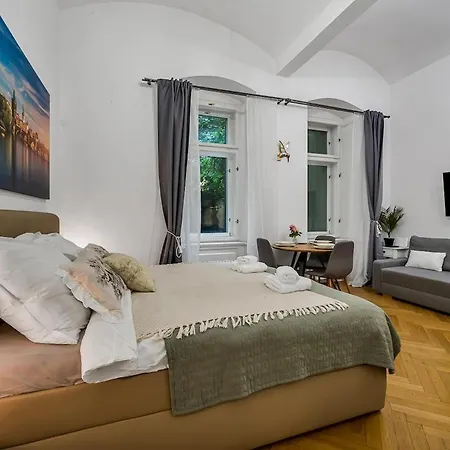 Cozy Mala Strana And Kampa Appartement
