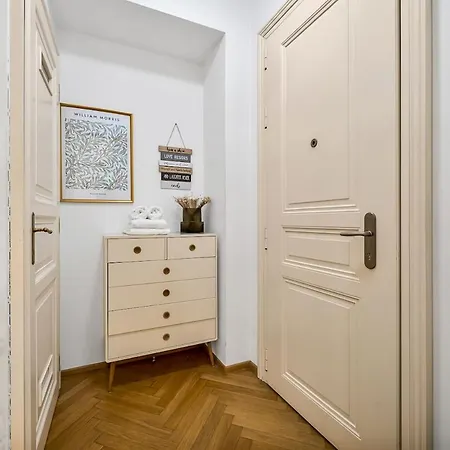 Cozy Mala Strana And Kampa Apartman